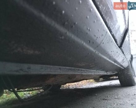 Синій Фольксваген Пассат, об'ємом двигуна 1.6 л та пробігом 235 тис. км за 950 $, фото 1 на Automoto.ua