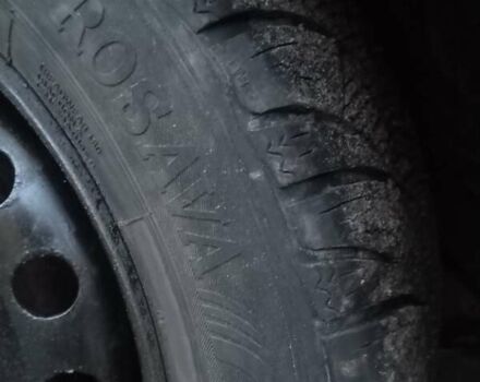 Синій Фольксваген Пассат, об'ємом двигуна 1.6 л та пробігом 235 тис. км за 950 $, фото 5 на Automoto.ua