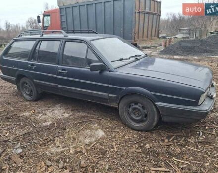 Синій Фольксваген Пассат, об'ємом двигуна 1.6 л та пробігом 160 тис. км за 800 $, фото 15 на Automoto.ua