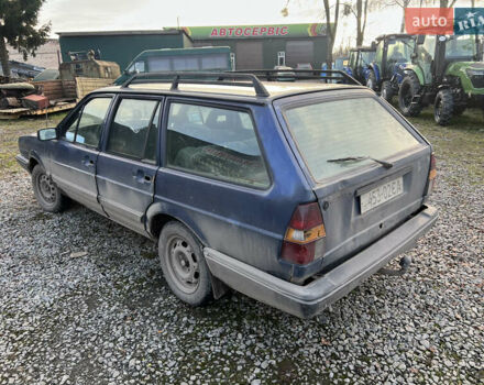 Синий Фольксваген Пассат, объемом двигателя 1.8 л и пробегом 400 тыс. км за 600 $, фото 5 на Automoto.ua