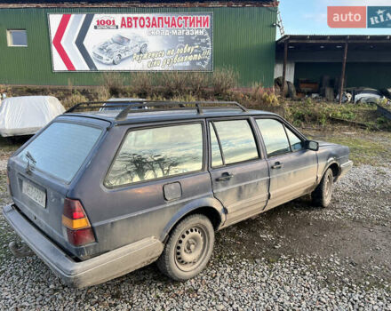 Синий Фольксваген Пассат, объемом двигателя 1.8 л и пробегом 400 тыс. км за 600 $, фото 3 на Automoto.ua