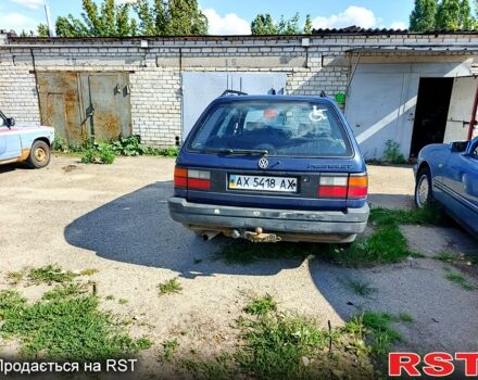 Синий Фольксваген Пассат, объемом двигателя 1.8 л и пробегом 0 тыс. км за 1500 $, фото 2 на Automoto.ua