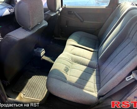 Синий Фольксваген Пассат, объемом двигателя 1.8 л и пробегом 0 тыс. км за 1500 $, фото 7 на Automoto.ua