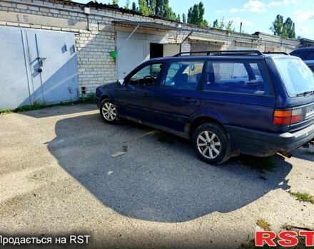 Синий Фольксваген Пассат, объемом двигателя 1.8 л и пробегом 0 тыс. км за 1500 $, фото 1 на Automoto.ua