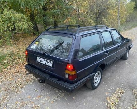 Синий Фольксваген Пассат, объемом двигателя 0 л и пробегом 200 тыс. км за 1200 $, фото 4 на Automoto.ua