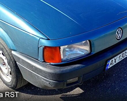 Синий Фольксваген Пассат, объемом двигателя 1.6 л и пробегом 340 тыс. км за 2200 $, фото 5 на Automoto.ua