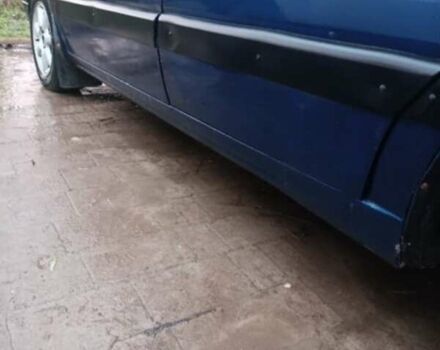 Синий Фольксваген Пассат, объемом двигателя 1.8 л и пробегом 420 тыс. км за 1500 $, фото 2 на Automoto.ua