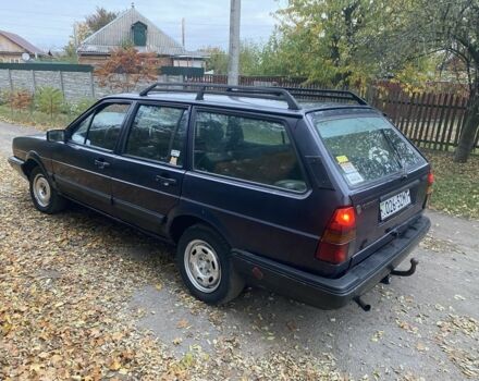 Синий Фольксваген Пассат, объемом двигателя 0 л и пробегом 200 тыс. км за 1200 $, фото 5 на Automoto.ua