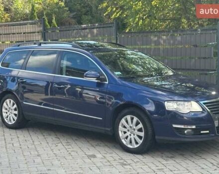 Синий Фольксваген Пассат, объемом двигателя 1.9 л и пробегом 245 тыс. км за 1100 $, фото 6 на Automoto.ua
