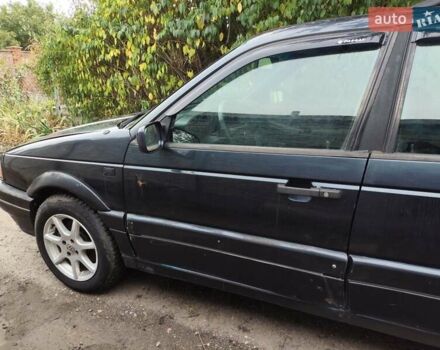 Синий Фольксваген Пассат, объемом двигателя 2 л и пробегом 347 тыс. км за 1500 $, фото 9 на Automoto.ua