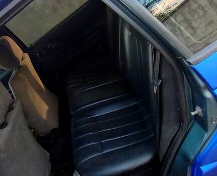 Синий Фольксваген Пассат, объемом двигателя 1.8 л и пробегом 309 тыс. км за 2500 $, фото 8 на Automoto.ua