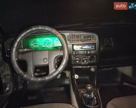 Синий Фольксваген Пассат, объемом двигателя 2 л и пробегом 347 тыс. км за 1500 $, фото 34 на Automoto.ua