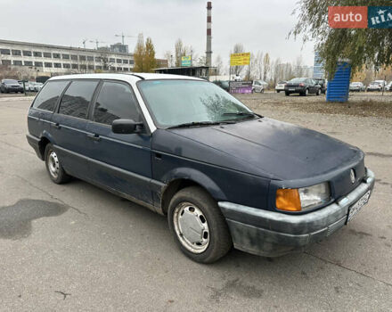 Синій Фольксваген Пассат, об'ємом двигуна 1.6 л та пробігом 444 тис. км за 1300 $, фото 2 на Automoto.ua