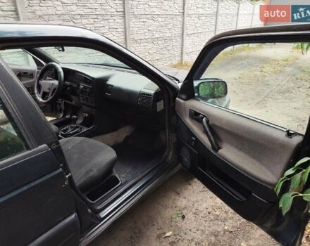 Синий Фольксваген Пассат, объемом двигателя 2 л и пробегом 347 тыс. км за 1500 $, фото 22 на Automoto.ua