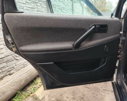 Синий Фольксваген Пассат, объемом двигателя 2 л и пробегом 347 тыс. км за 1500 $, фото 14 на Automoto.ua