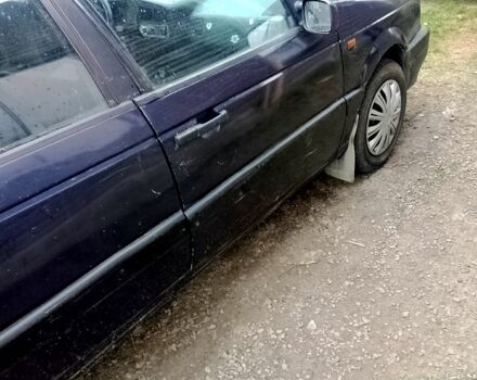 Синий Фольксваген Пассат, объемом двигателя 1.8 л и пробегом 0 тыс. км за 1500 $, фото 7 на Automoto.ua