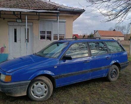 Синій Фольксваген Пассат, об'ємом двигуна 1.8 л та пробігом 420 тис. км за 1000 $, фото 4 на Automoto.ua