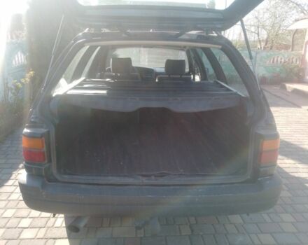 Синий Фольксваген Пассат, объемом двигателя 2 л и пробегом 332 тыс. км за 1600 $, фото 4 на Automoto.ua