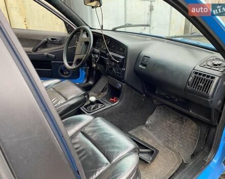 Синий Фольксваген Пассат, объемом двигателя 2.7 л и пробегом 100 тыс. км за 2500 $, фото 7 на Automoto.ua