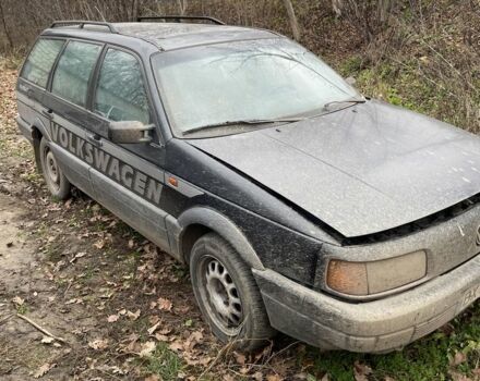 Синий Фольксваген Пассат, объемом двигателя 2 л и пробегом 410 тыс. км за 850 $, фото 4 на Automoto.ua