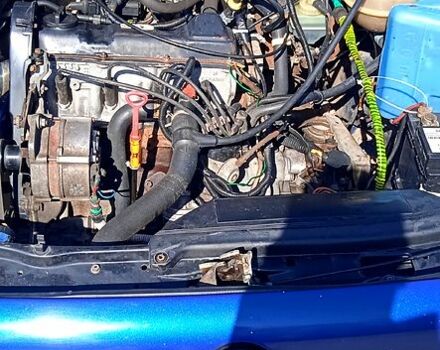 Синий Фольксваген Пассат, объемом двигателя 1.8 л и пробегом 111 тыс. км за 3000 $, фото 9 на Automoto.ua