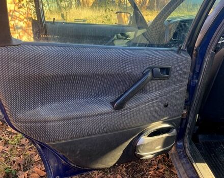 Синий Фольксваген Пассат, объемом двигателя 1.8 л и пробегом 497 тыс. км за 1100 $, фото 11 на Automoto.ua