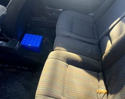 Синий Фольксваген Пассат, объемом двигателя 1.8 л и пробегом 497 тыс. км за 1100 $, фото 6 на Automoto.ua