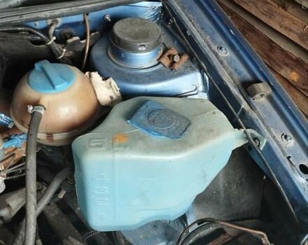 Синій Фольксваген Пассат, об'ємом двигуна 1.78 л та пробігом 350 тис. км за 1450 $, фото 3 на Automoto.ua