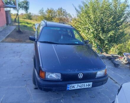 Синий Фольксваген Пассат, объемом двигателя 1.8 л и пробегом 3 тыс. км за 2000 $, фото 4 на Automoto.ua