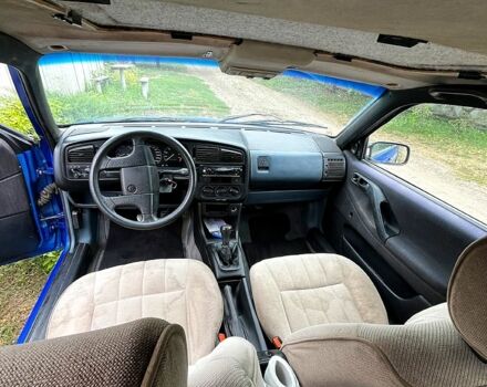 Синий Фольксваген Пассат, объемом двигателя 2 л и пробегом 290 тыс. км за 2350 $, фото 6 на Automoto.ua