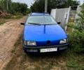 Синий Фольксваген Пассат, объемом двигателя 2 л и пробегом 290 тыс. км за 2350 $, фото 7 на Automoto.ua