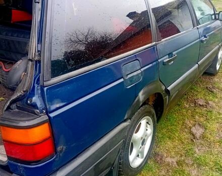 Синий Фольксваген Пассат, объемом двигателя 1.8 л и пробегом 25 тыс. км за 1550 $, фото 3 на Automoto.ua