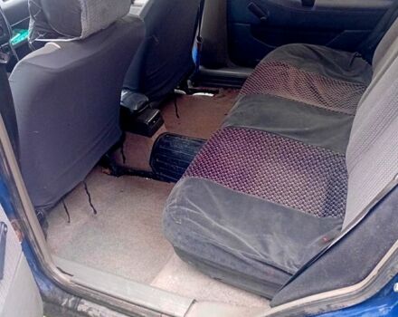 Синий Фольксваген Пассат, объемом двигателя 1.8 л и пробегом 25 тыс. км за 1550 $, фото 1 на Automoto.ua