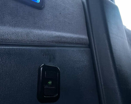 Синій Фольксваген Пассат, об'ємом двигуна 1.9 л та пробігом 411 тис. км за 1999 $, фото 30 на Automoto.ua