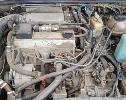 Синий Фольксваген Пассат, объемом двигателя 2 л и пробегом 364 тыс. км за 1450 $, фото 39 на Automoto.ua