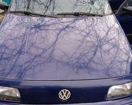 Синий Фольксваген Пассат, объемом двигателя 2 л и пробегом 364 тыс. км за 1450 $, фото 1 на Automoto.ua