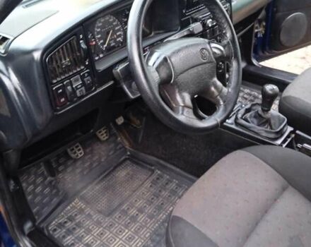 Синий Фольксваген Пассат, объемом двигателя 2 л и пробегом 364 тыс. км за 1450 $, фото 23 на Automoto.ua