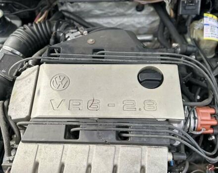 Синій Фольксваген Пассат, об'ємом двигуна 2.8 л та пробігом 450 тис. км за 1499 $, фото 10 на Automoto.ua