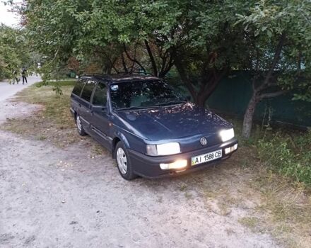 Синий Фольксваген Пассат, объемом двигателя 1.8 л и пробегом 280 тыс. км за 1700 $, фото 5 на Automoto.ua