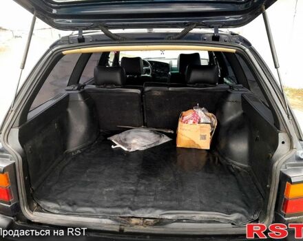 Синий Фольксваген Пассат, объемом двигателя 2.8 л и пробегом 400 тыс. км за 1650 $, фото 11 на Automoto.ua