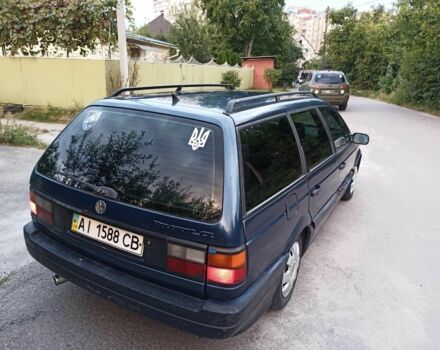 Синий Фольксваген Пассат, объемом двигателя 1.8 л и пробегом 280 тыс. км за 1700 $, фото 2 на Automoto.ua