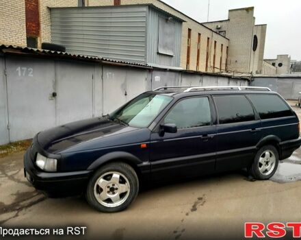 Синий Фольксваген Пассат, объемом двигателя 2.8 л и пробегом 400 тыс. км за 1650 $, фото 7 на Automoto.ua