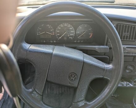 Синий Фольксваген Пассат, объемом двигателя 1.6 л и пробегом 414 тыс. км за 1500 $, фото 6 на Automoto.ua