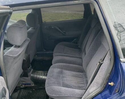 Синій Фольксваген Пассат, об'ємом двигуна 2 л та пробігом 471 тис. км за 1900 $, фото 6 на Automoto.ua