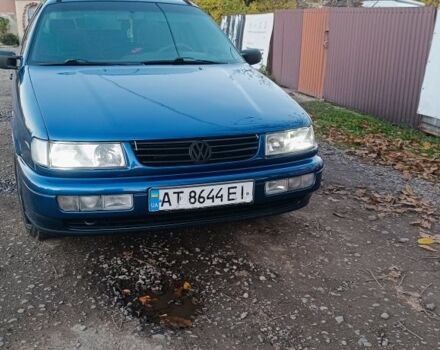 Синій Фольксваген Пассат, об'ємом двигуна 1.8 л та пробігом 343 тис. км за 2400 $, фото 18 на Automoto.ua