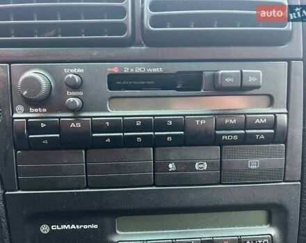 Синій Фольксваген Пассат, об'ємом двигуна 1.8 л та пробігом 245 тис. км за 2490 $, фото 19 на Automoto.ua