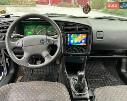 Синий Фольксваген Пассат, объемом двигателя 1.6 л и пробегом 350 тыс. км за 2850 $, фото 7 на Automoto.ua