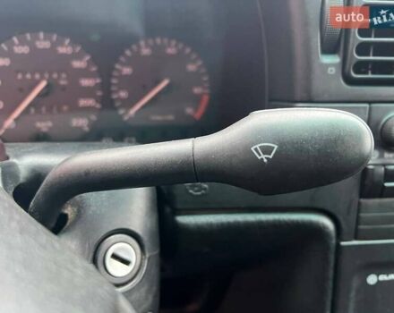 Синій Фольксваген Пассат, об'ємом двигуна 1.8 л та пробігом 245 тис. км за 2490 $, фото 18 на Automoto.ua