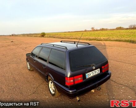 Синий Фольксваген Пассат, объемом двигателя 1.8 л и пробегом 200 тыс. км за 2150 $, фото 5 на Automoto.ua