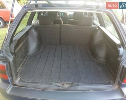 Синий Фольксваген Пассат, объемом двигателя 1.8 л и пробегом 179 тыс. км за 3000 $, фото 11 на Automoto.ua